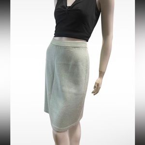 St. John Collection Light Sage Green Knit Knee Length Skirt Sz 10 *hole*